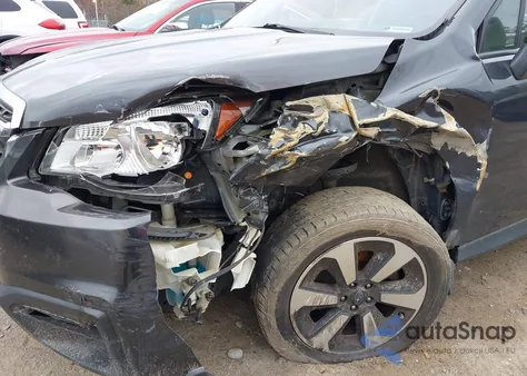 2017 Subaru Forester 2.5I z USA, uszkodzony, nr VIN JF2SJABC5HH506991